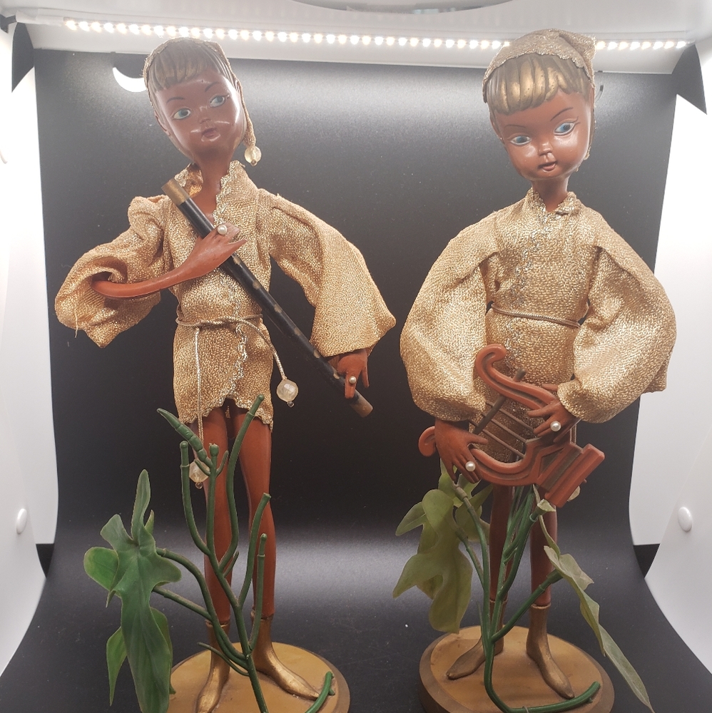 Vintage doll/figurines made in hong kong